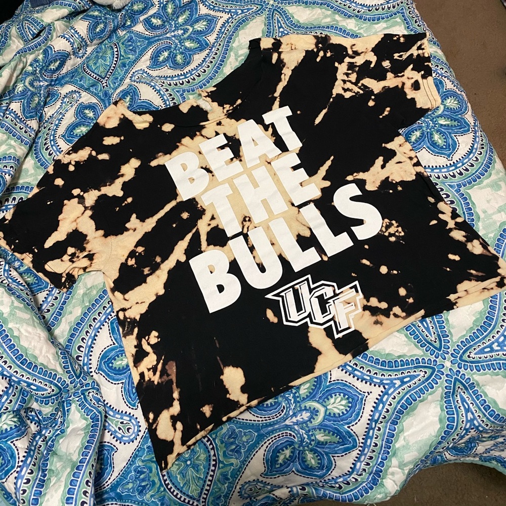 UCF Beat The Bulls Cropped Bleach Shirt